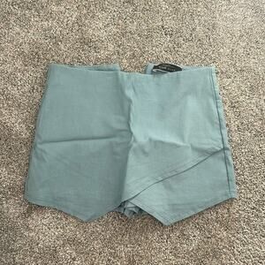 Envelope skort